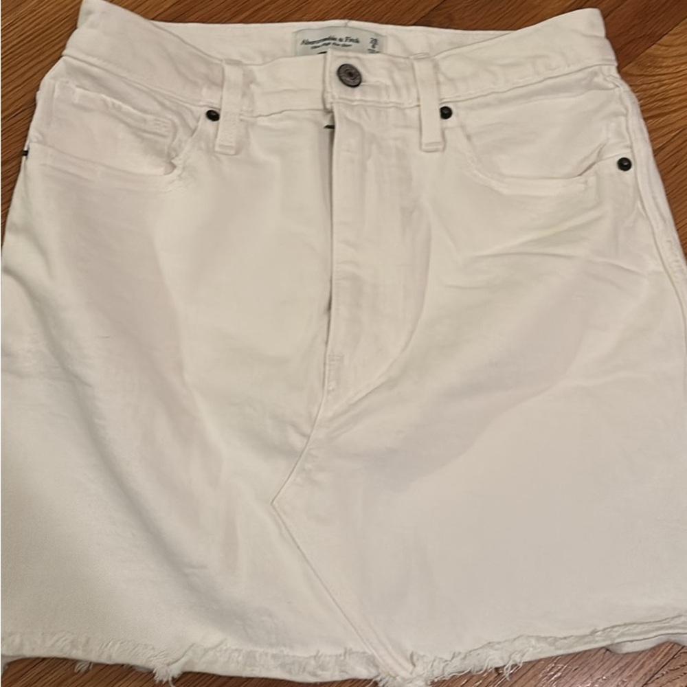 Abercrombie and Fitch white denim mini skirt